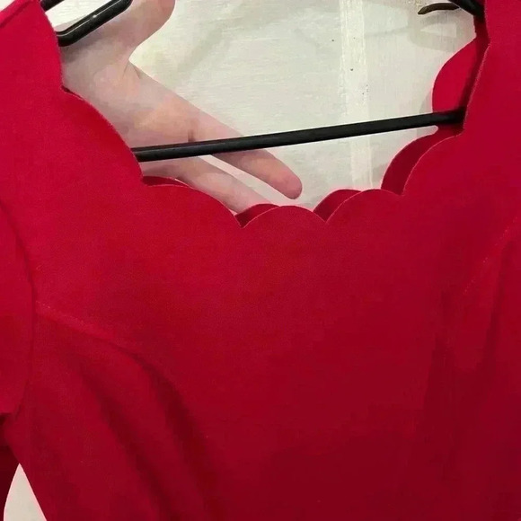 NWT LuLus red scalloped flare dress size extra small‎ - Picture 5 of 12